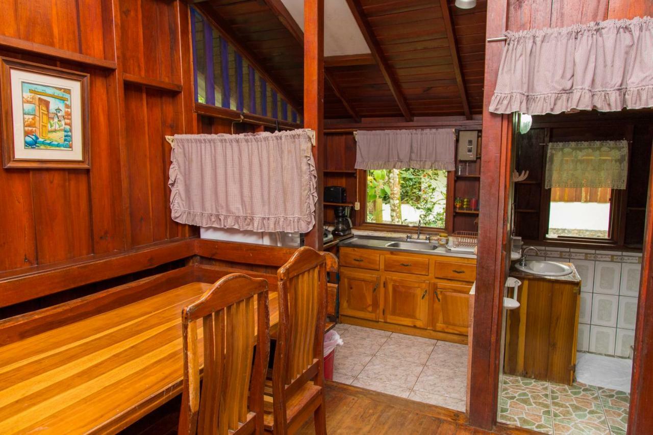 Cabinas Iguana Cahuita Ngoại thất bức ảnh