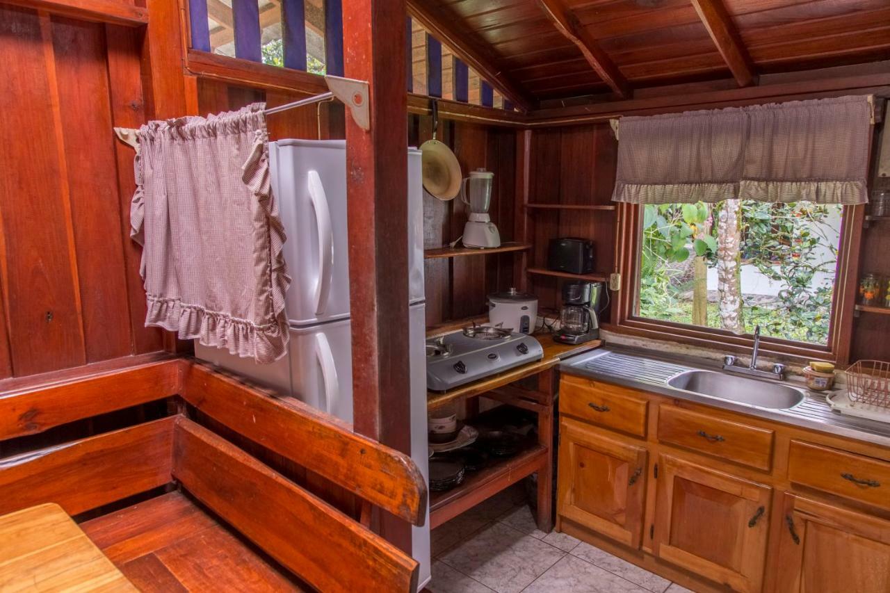 Cabinas Iguana Cahuita Ngoại thất bức ảnh