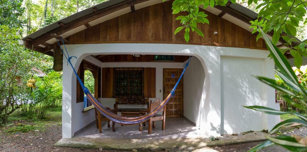 Cabinas Iguana Cahuita Ngoại thất bức ảnh